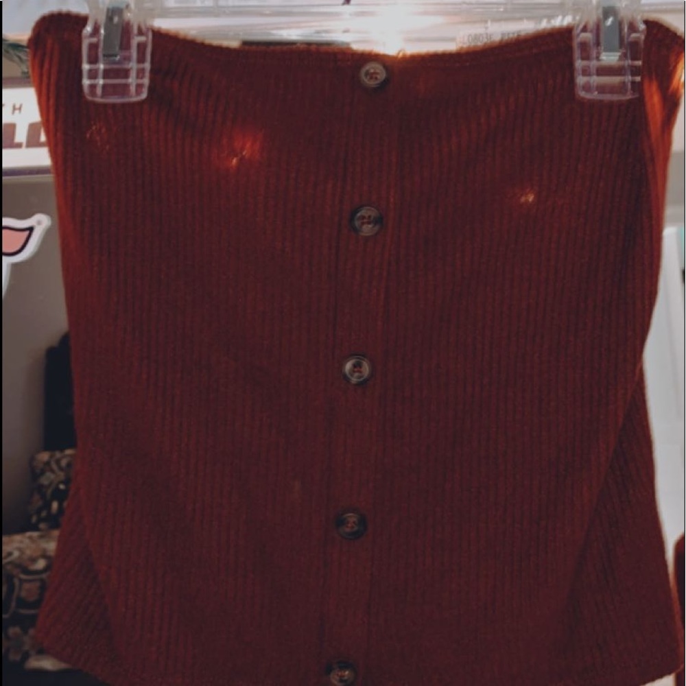 American Eagle Tune top